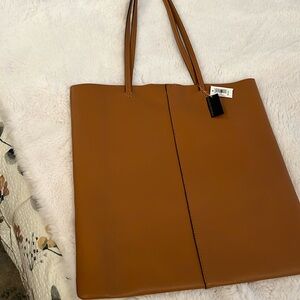 Brand new genuine leather tote bag. Banana Republic.